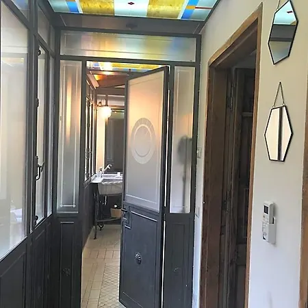 Giuturna Boutique 3*