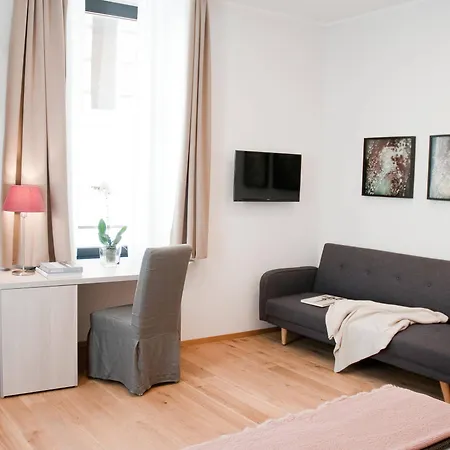 Отель Giuturna Boutique 3*