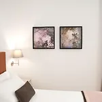 Hotel Giuturna Boutique 3*