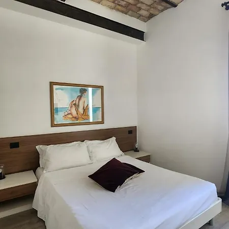 Hotel Giuturna Boutique Rzym