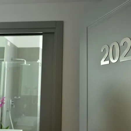 Hotel Giuturna Boutique Rzym